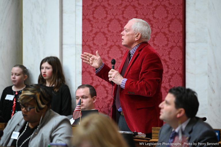 Sentencing Committee Bill Amended, Moved to Third Reading
