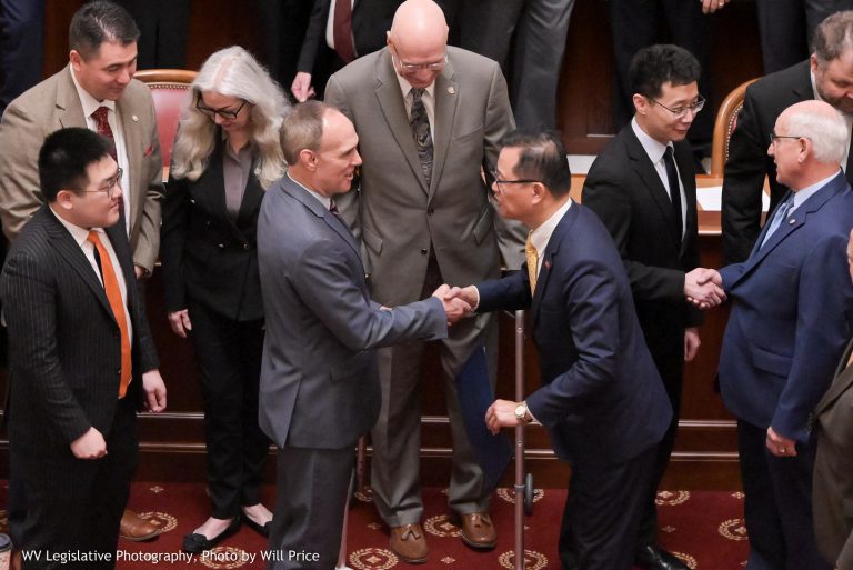 Senate Passes 1 House Bill, 4 Senate Bills