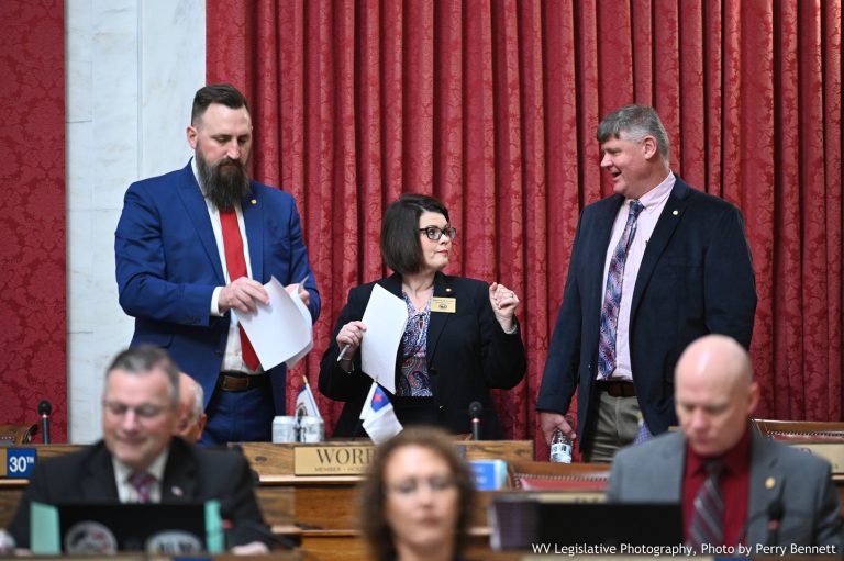 House Announces Meetings for Monday