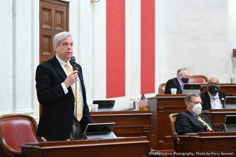 Senate Creates Crime of Sexual Extortion