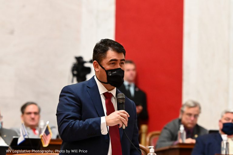 Senate Passes Bill to Modernize Agency Reports