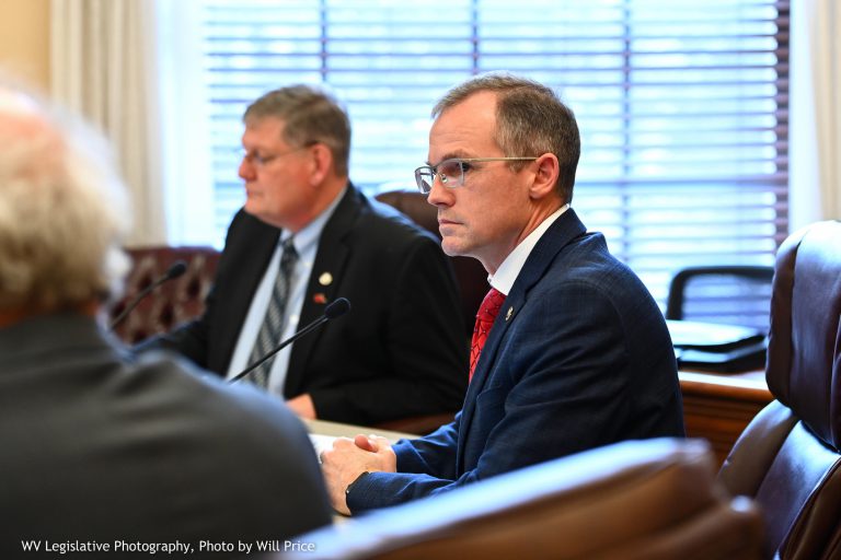 Senate Finance Advances Public Employee Pay Raise