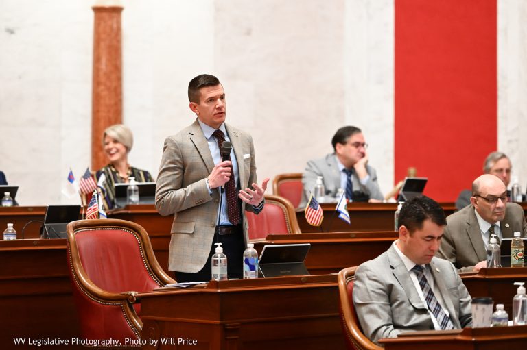 Senate Passes Bill to Merge Pierpont CTC with Fairmont State