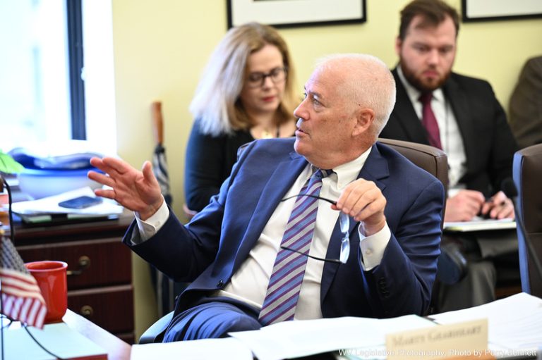 House Finance Completes Agenda for Special Session