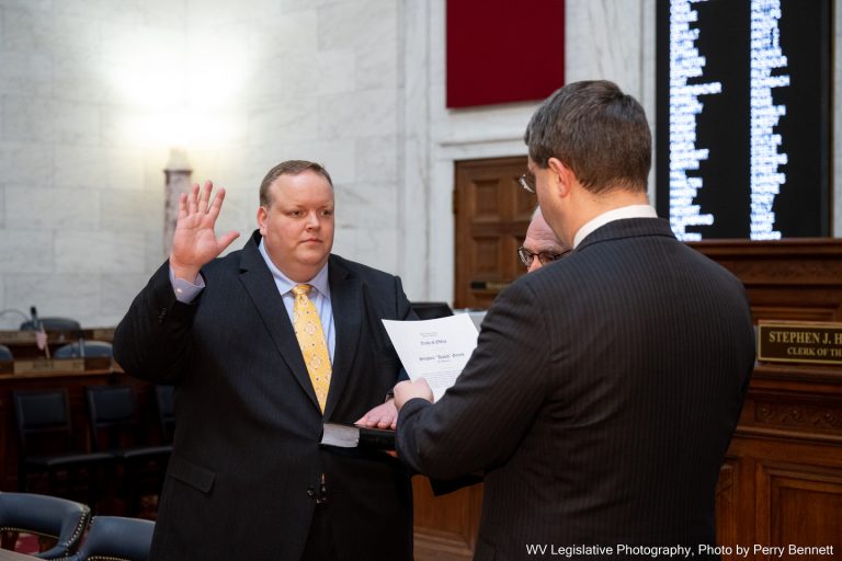 Delegate Green Takes Oath of Office