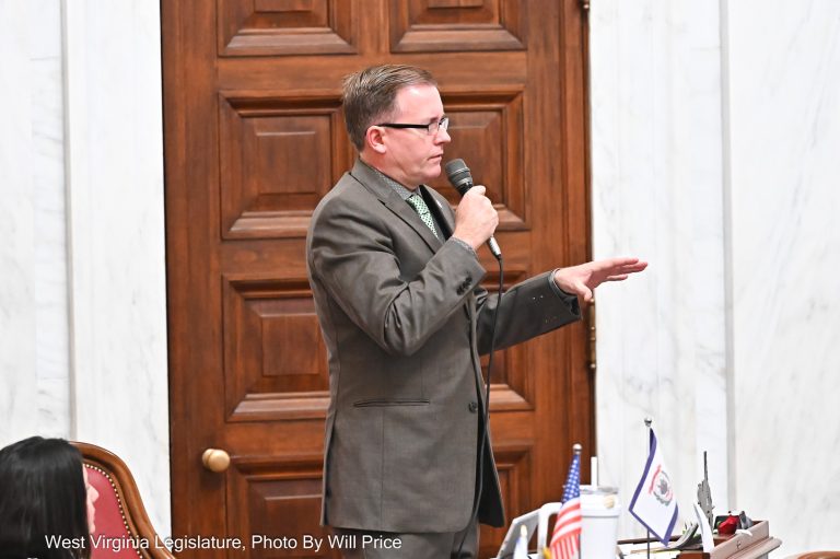 Senate Passes Bill to Spur Noncommercial Recreation