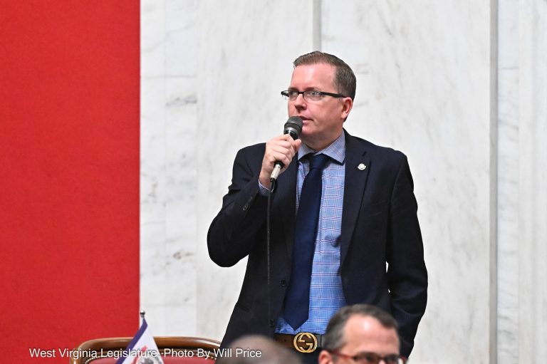 Senate Passes 10 Bills on Thursday