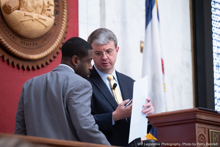 House Adjourns Special Session Sine Die