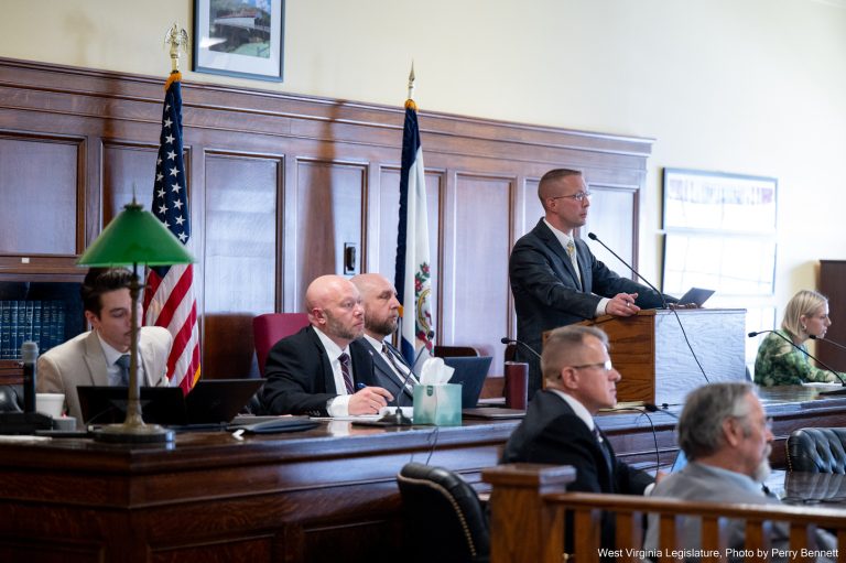 Prompt Payment Act Discussed in House Committee