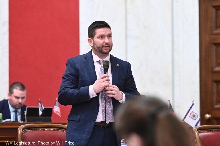 Senate Passes Higher Education Economic Development Bill