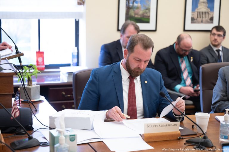 House Energy and Public Works Discuss Three Bills in First Meeting of 2026
