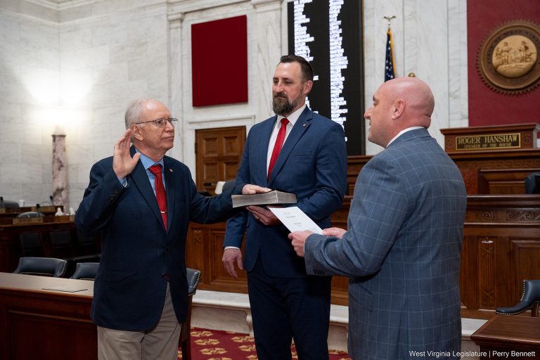 Guy Ward Sworn into House
