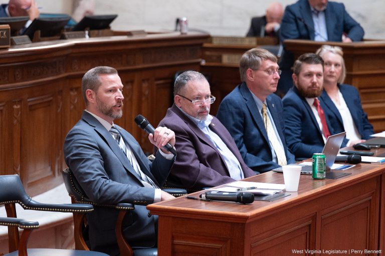 House Panel Discusses Data Center Regulation